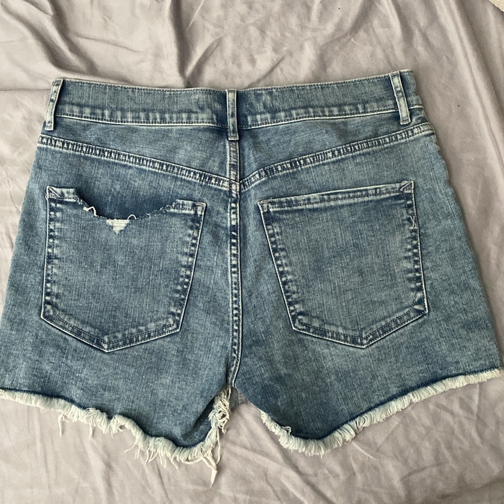 Express High Rise Shortie - Picture 2 of 5